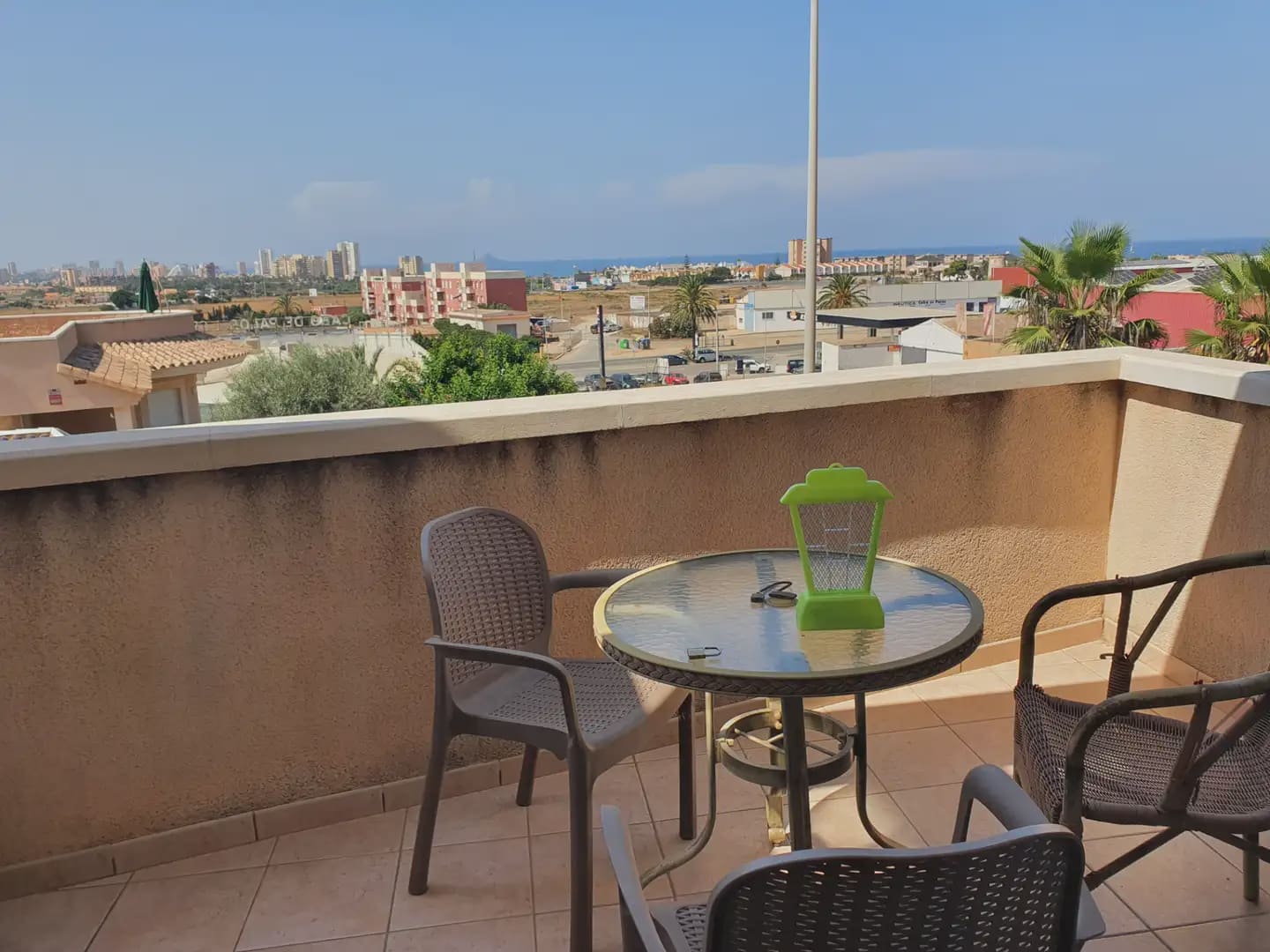 Villa/Maison Mitoyenne de 3 chambres à louer à Cala Flores avec piscine garage - 1 500 € (Ref: 10021505)