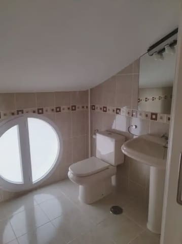 Erhverv til salg i La Manga del Mar Menor - € 115.000 (Ref: 9980579)