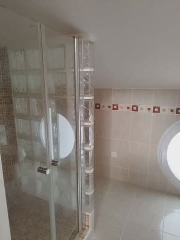 Erhverv til salg i La Manga del Mar Menor - € 115.000 (Ref: 9980579)