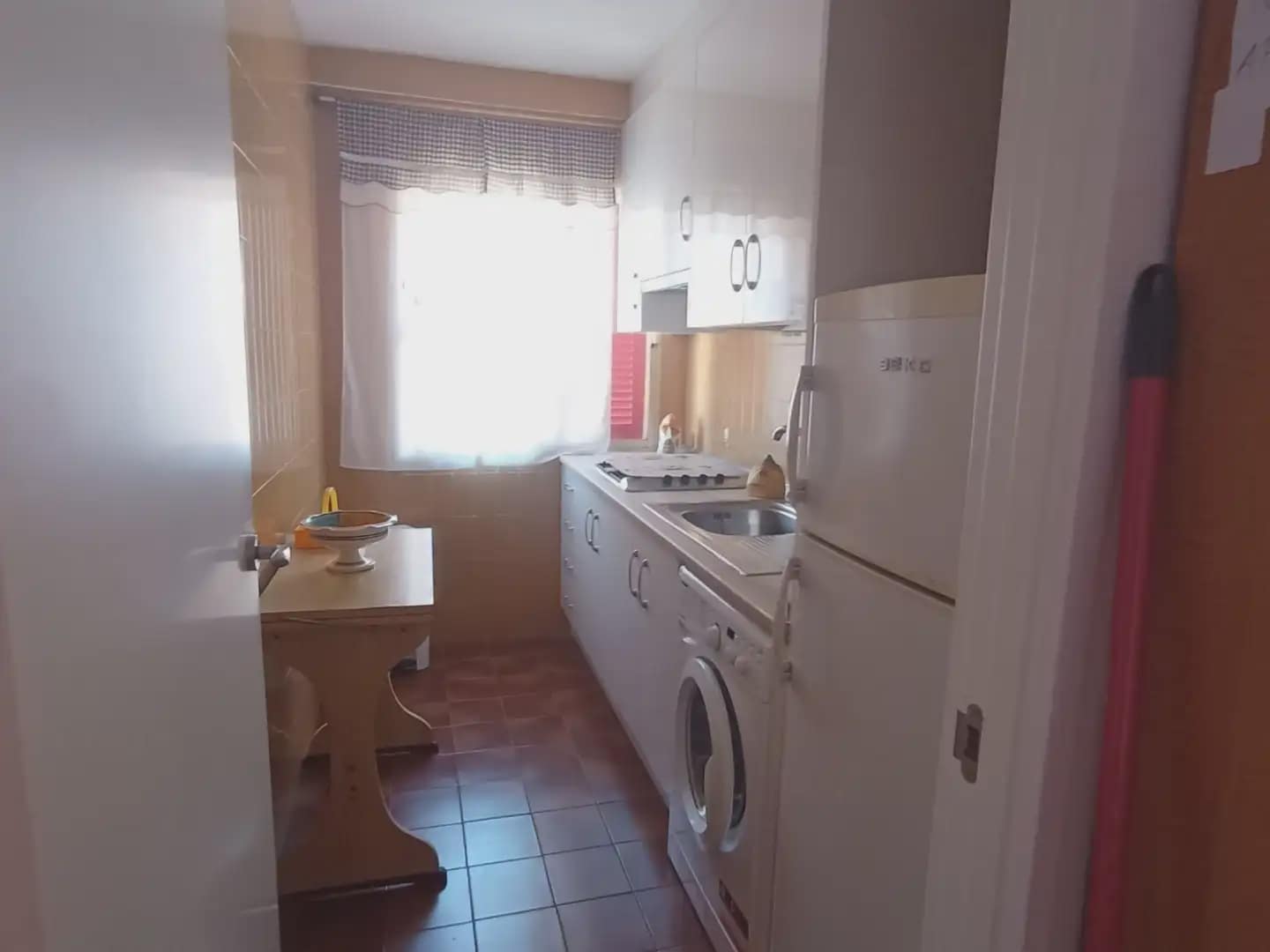 1 soverom Strandleiligheter til leie i La Manga del Mar Menor med svømmebasseng garasje - € 600 (Ref: 9980581)