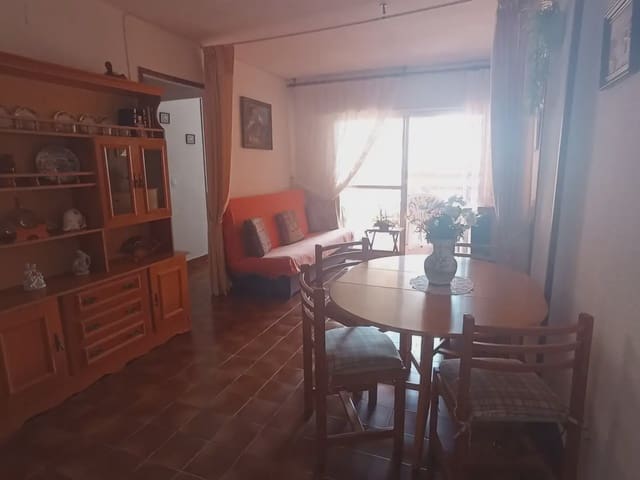 1 soverom Strandleiligheter til leie i La Manga del Mar Menor med svømmebasseng garasje - € 600 (Ref: 9980581)
