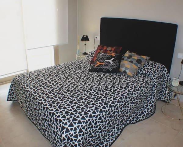3 soverom Villa til salgs i La Manga del Mar Menor med garasje - € 330 000 (Ref: 9980582)