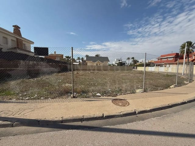 Byggetomt til salgs i La Manga del Mar Menor - € 200 000 (Ref: 9980585)