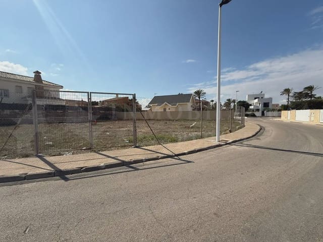 Byggetomt til salgs i La Manga del Mar Menor - € 200 000 (Ref: 9980585)