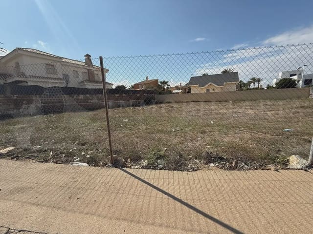 Byggetomt til salgs i La Manga del Mar Menor - € 200 000 (Ref: 9980585)