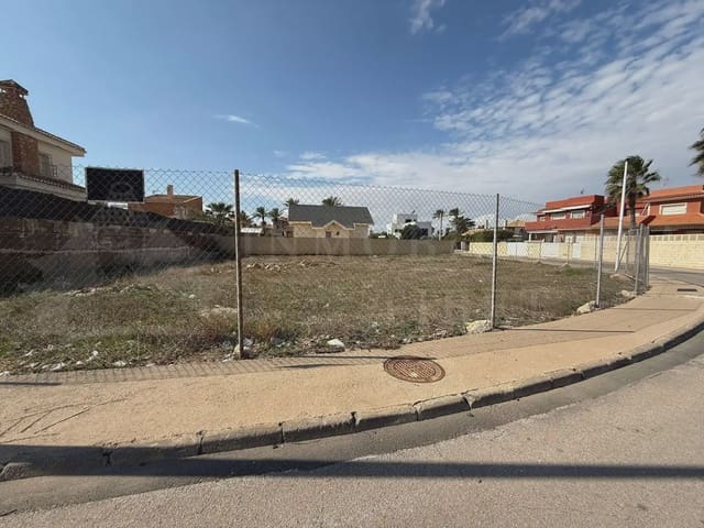 Byggetomt til salgs i La Manga del Mar Menor - € 200 000 (Ref: 9980585)