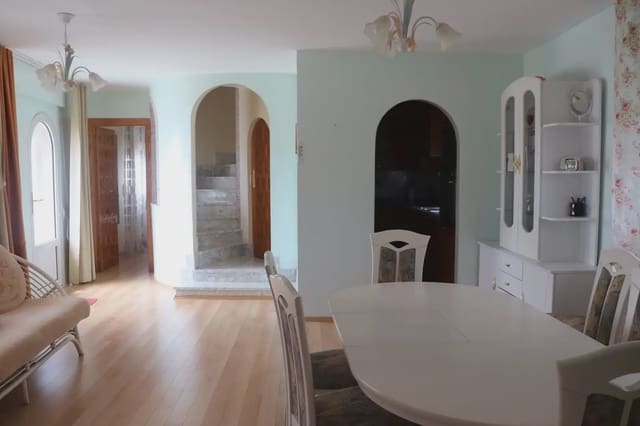 4 soverom Villa til salgs i La Manga del Mar Menor med svømmebasseng garasje - € 700 000 (Ref: 9980586)