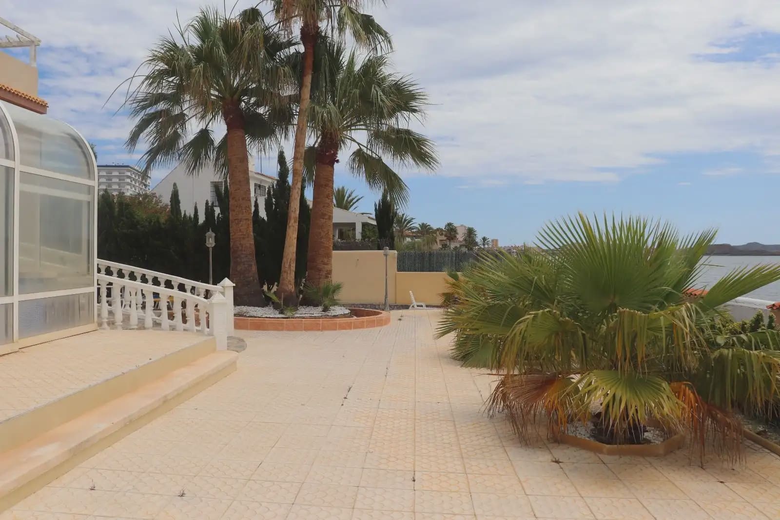 4 soverom Villa til salgs i La Manga del Mar Menor med svømmebasseng garasje - € 700 000 (Ref: 9980586)