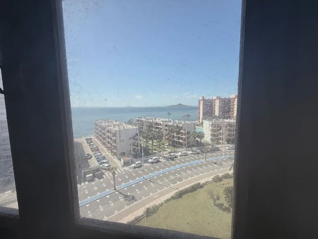 1 sypialnia Apartament na sprzedaż w La Manga del Mar Menor z basenem garażem - 120 000 € (Ref: 9980589)