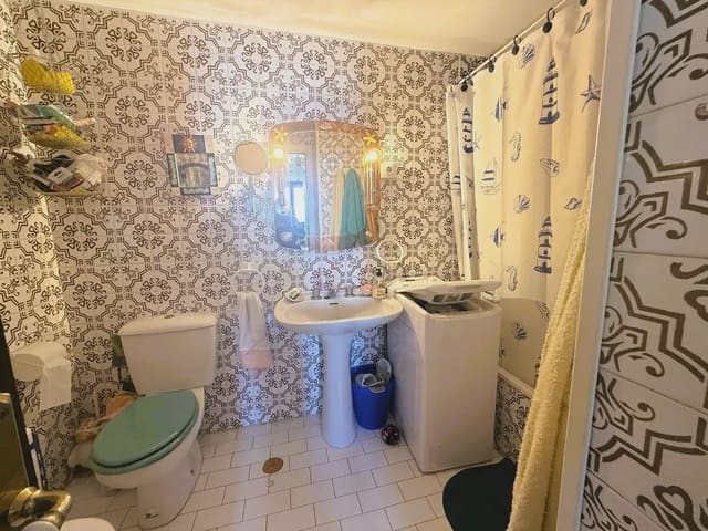 1 sypialnia Apartament na sprzedaż w La Manga del Mar Menor z basenem garażem - 120 000 € (Ref: 9980589)