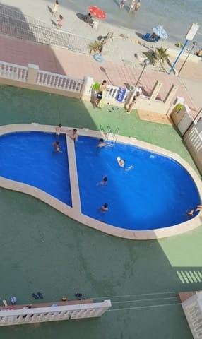 1 soverom Strandleiligheter til salgs i La Manga del Mar Menor med svømmebasseng garasje - € 192 000 (Ref: 9980590)