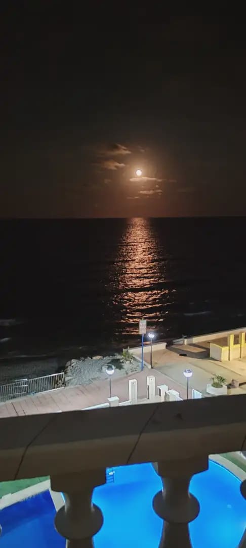 1 soverom Strandleiligheter til salgs i La Manga del Mar Menor med svømmebasseng garasje - € 192 000 (Ref: 9980590)