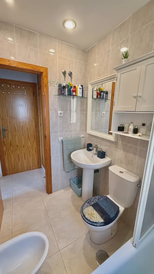 1 soverom Strandleiligheter til salgs i La Manga del Mar Menor med svømmebasseng garasje - € 192 000 (Ref: 9980590)