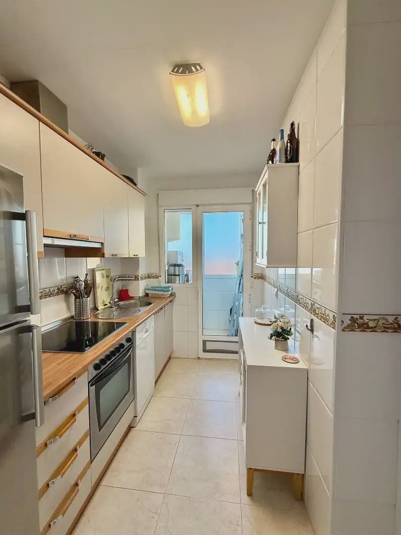 1 soverom Strandleiligheter til salgs i La Manga del Mar Menor med svømmebasseng garasje - € 192 000 (Ref: 9980590)