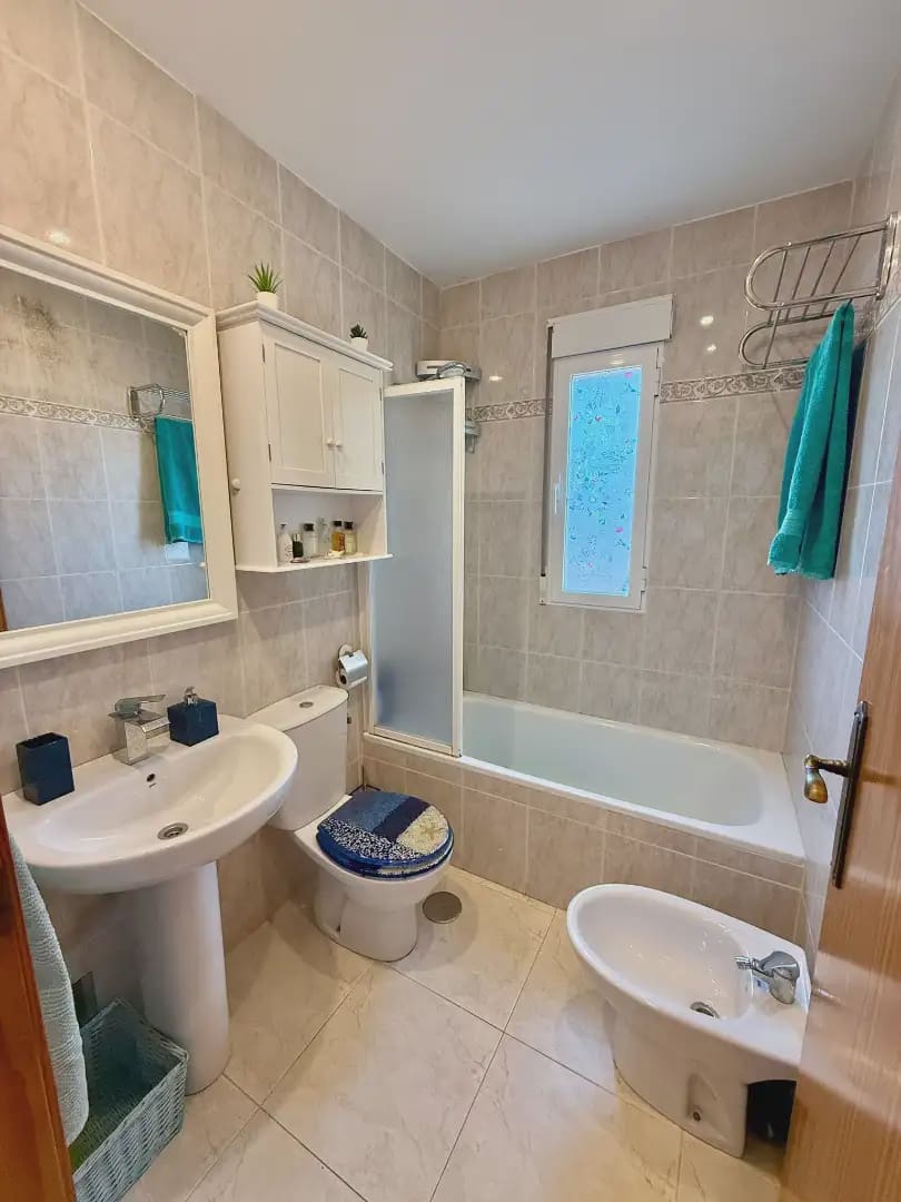 1 soverom Strandleiligheter til salgs i La Manga del Mar Menor med svømmebasseng garasje - € 192 000 (Ref: 9980590)
