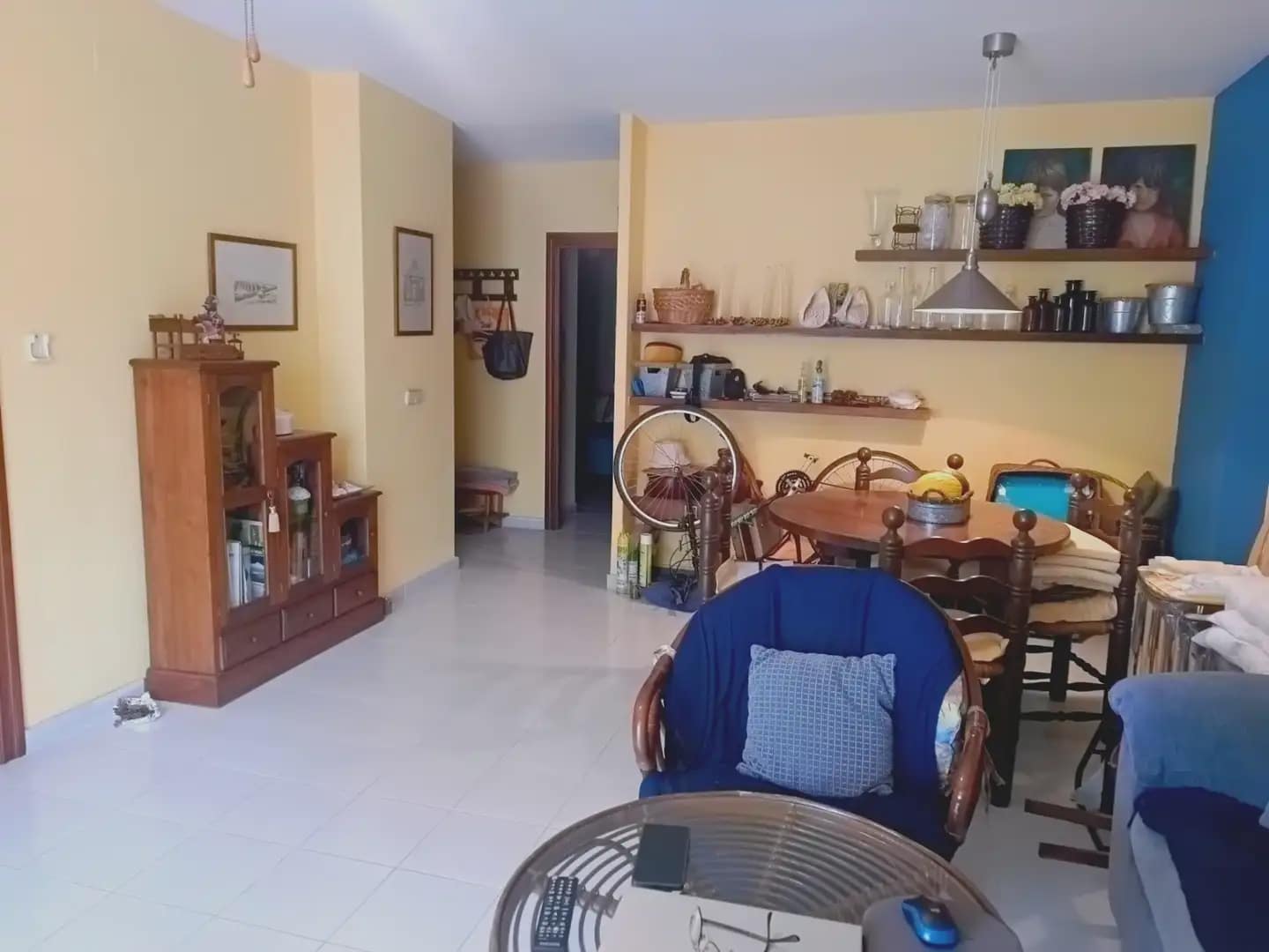 2 soverom Strandleiligheter til salgs i La Manga del Mar Menor med svømmebasseng garasje - € 185 000 (Ref: 9980591)