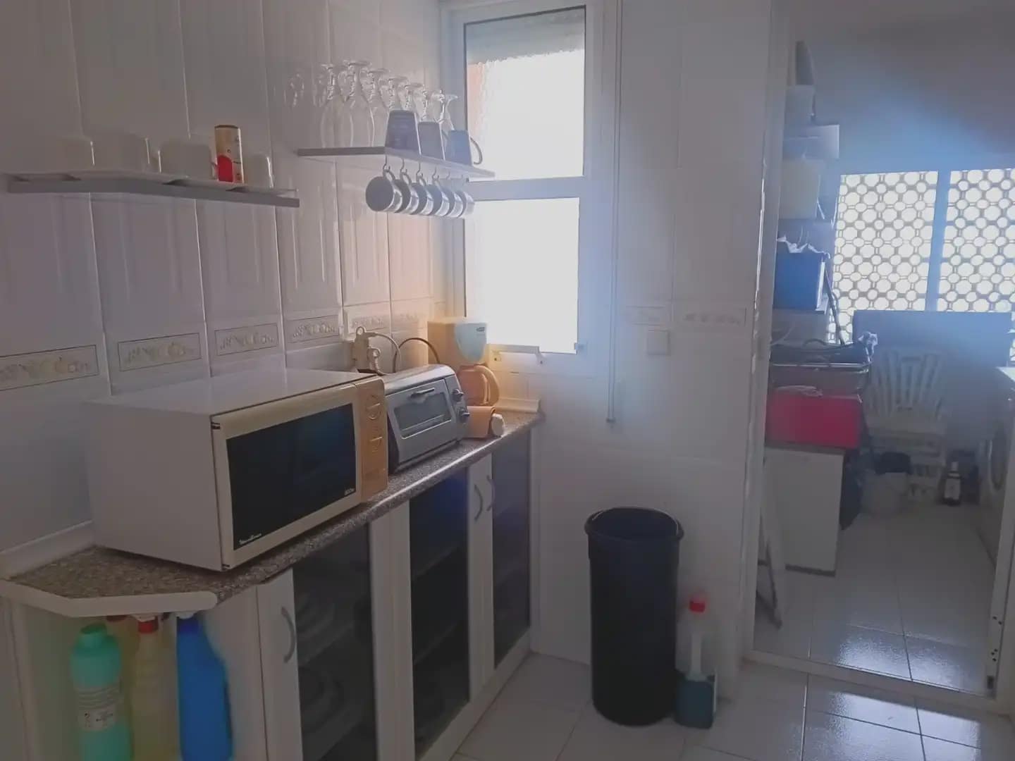 2 soverom Strandleiligheter til salgs i La Manga del Mar Menor med svømmebasseng garasje - € 185 000 (Ref: 9980591)