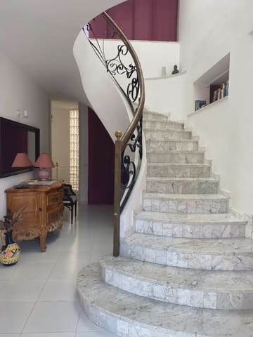 6 soverom Villa til salgs i La Manga del Mar Menor med svømmebasseng garasje - € 625 000 (Ref: 9980592)