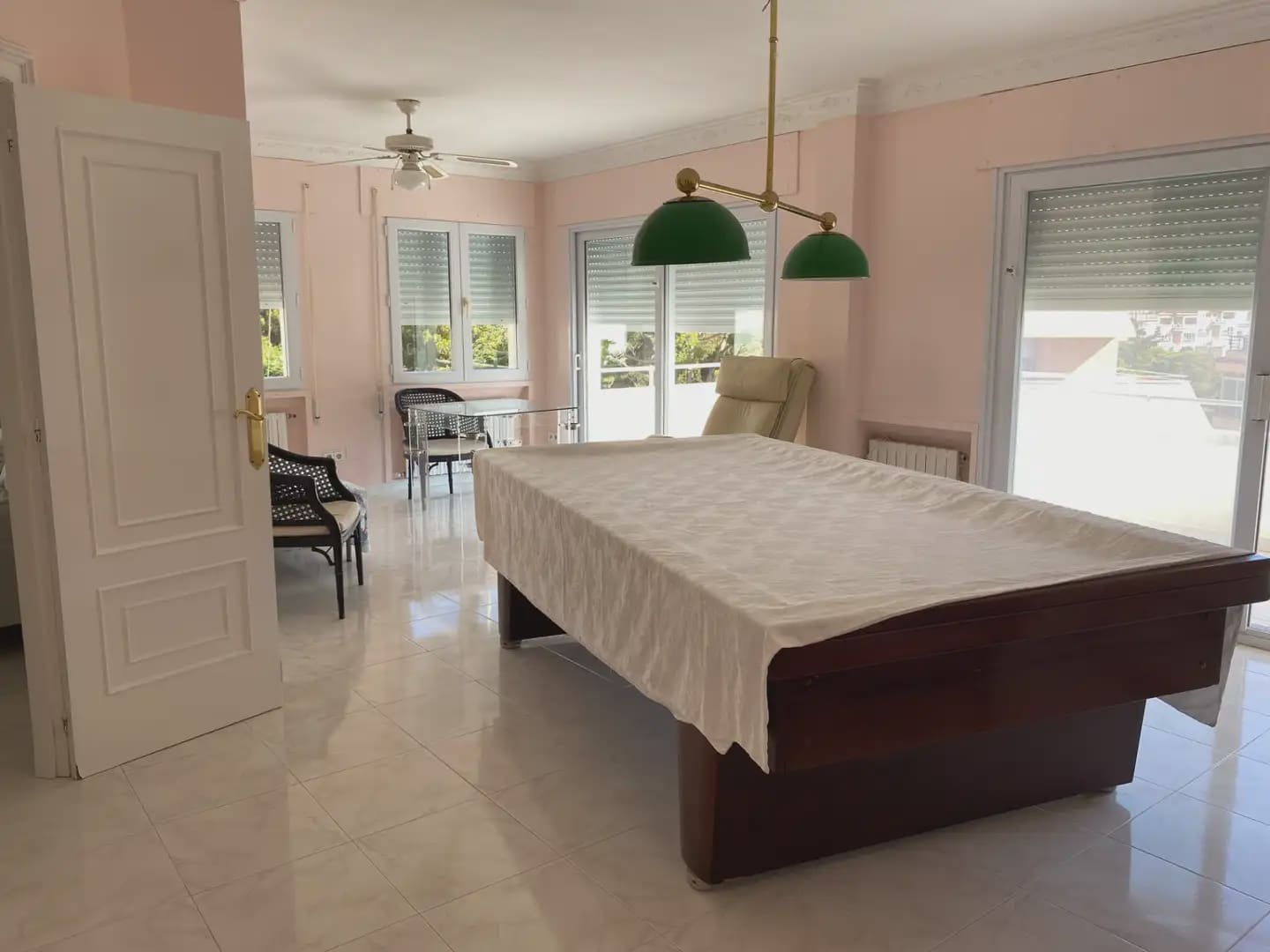 6 soverom Villa til salgs i La Manga del Mar Menor med svømmebasseng garasje - € 625 000 (Ref: 9980592)