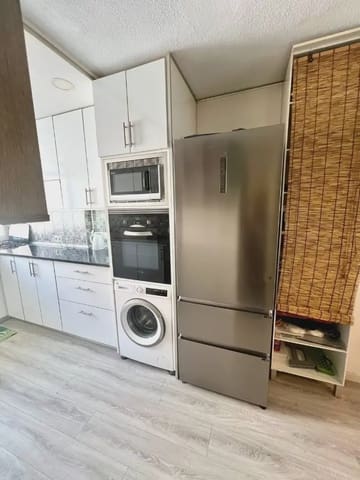 3 soveværelse Lejlighed til salg i Murcia by med swimmingpool garage - € 199.000 (Ref: 9980593)