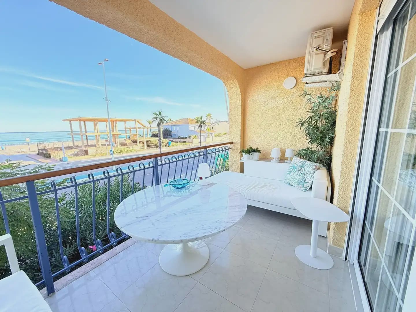 1 soverom Strandleiligheter til salgs i La Manga del Mar Menor - € 195 000 (Ref: 9980594)