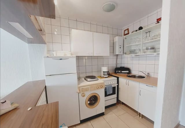 2 soverom Leilighet til salgs i La Manga del Mar Menor - € 135 000 (Ref: 9980596)