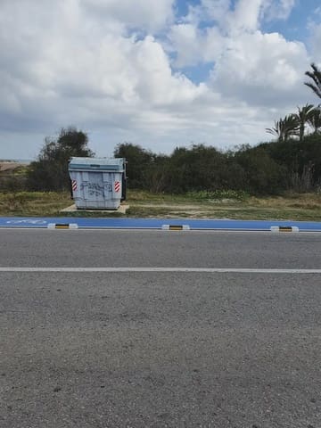 Solar/Parcela en La Manga del Mar Menor en venta - 950.000 € (Ref: 9980600)