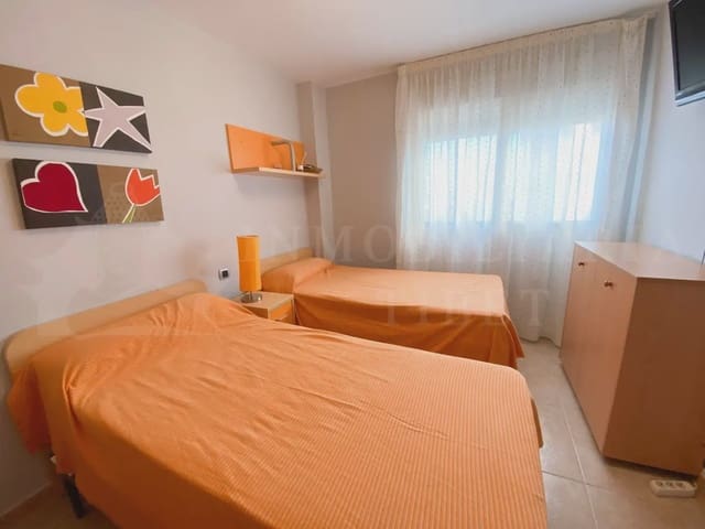 2 slaapkamer Appartement te koop in La Manga del Mar Menor met zwembad garage - € 182.000 (Ref: 9980605)