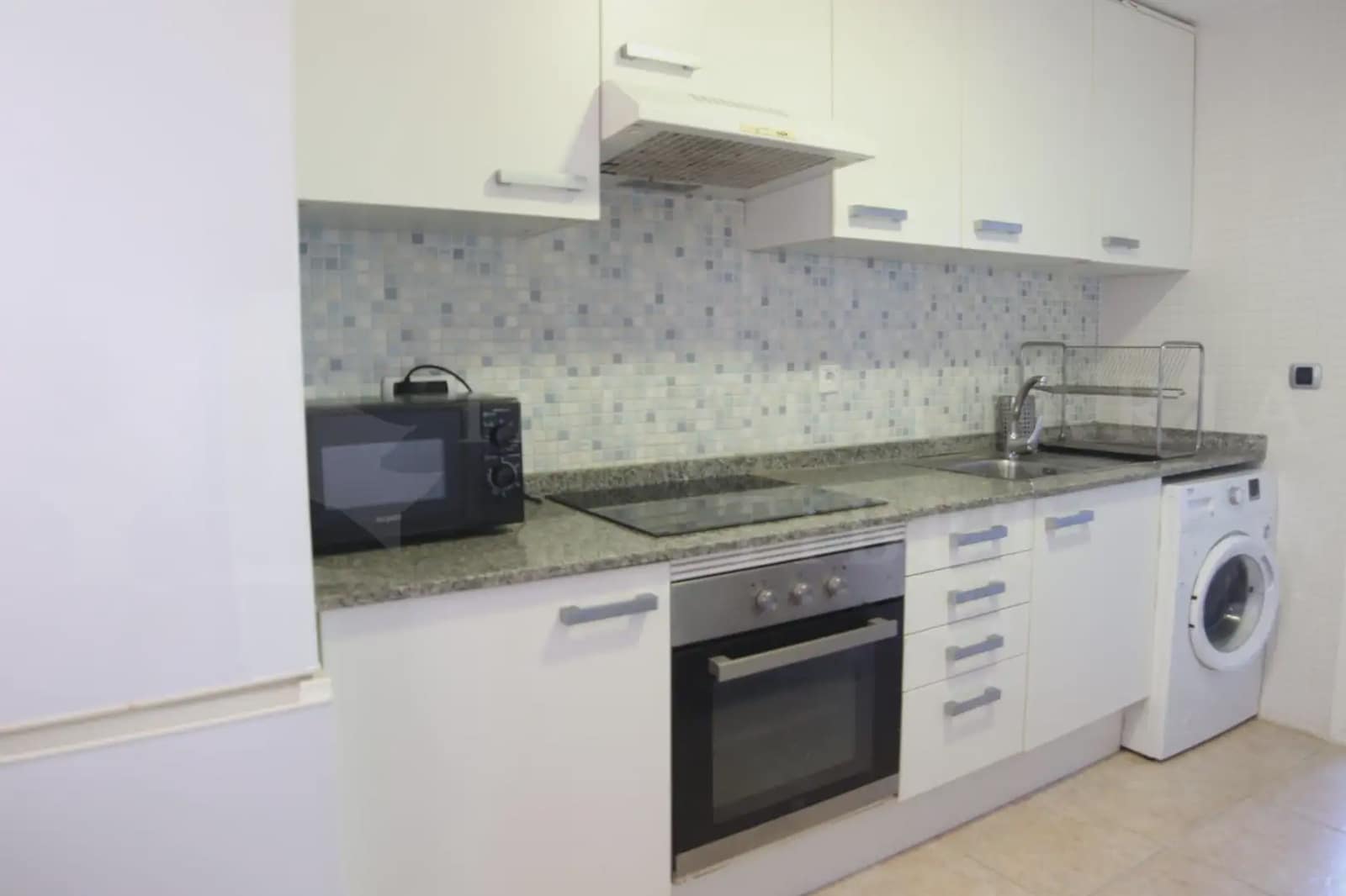 2 slaapkamer Appartement te koop in La Manga del Mar Menor met zwembad garage - € 182.000 (Ref: 9980605)