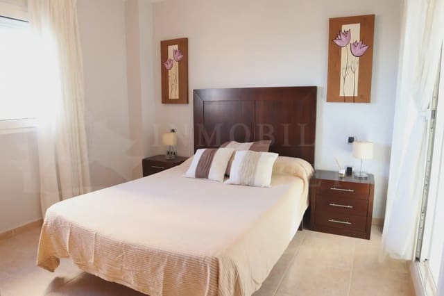 2 slaapkamer Appartement te koop in La Manga del Mar Menor met zwembad garage - € 182.000 (Ref: 9980605)