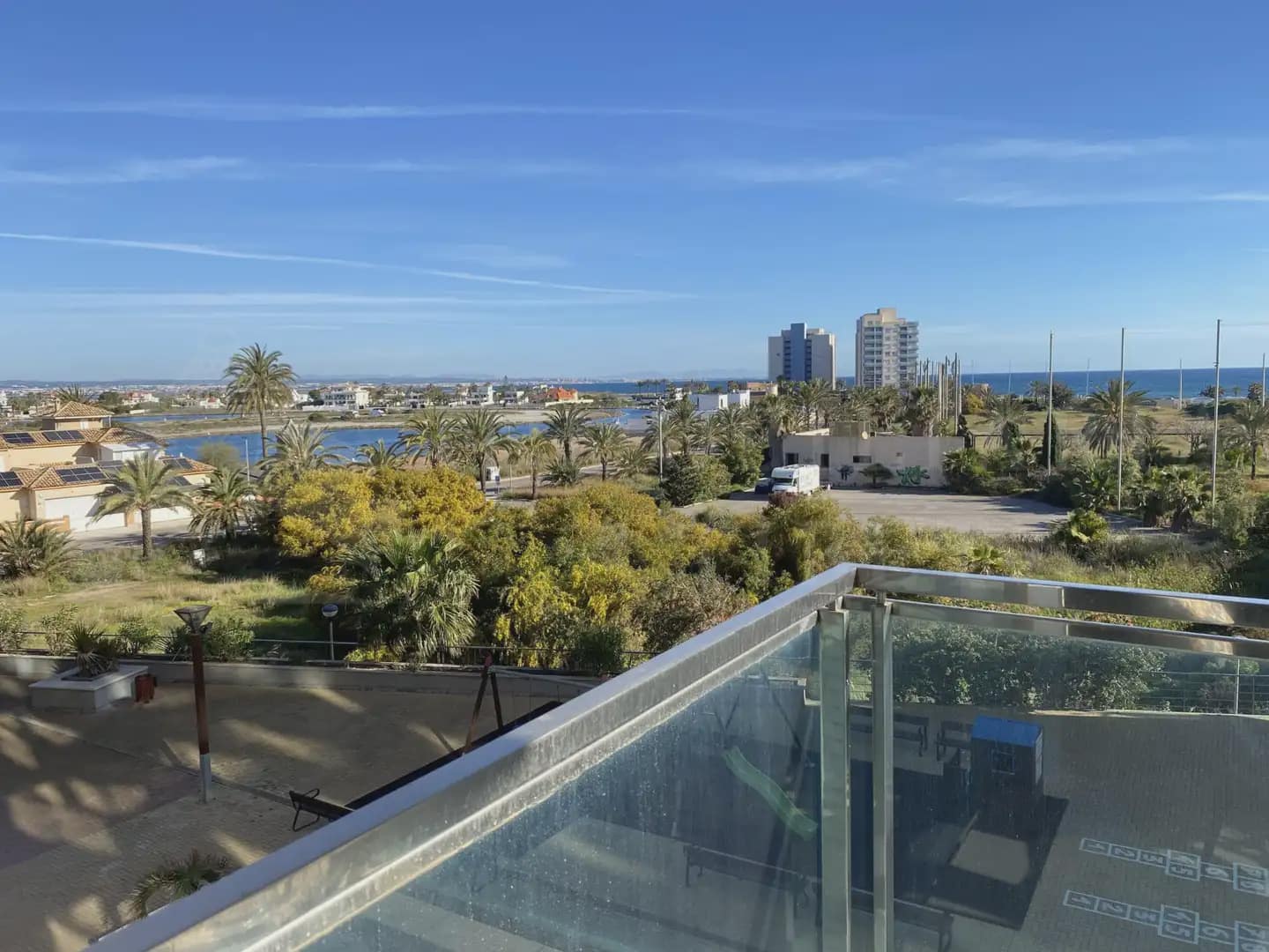 2 slaapkamer Appartement te koop in La Manga del Mar Menor met zwembad garage - € 182.000 (Ref: 9980605)