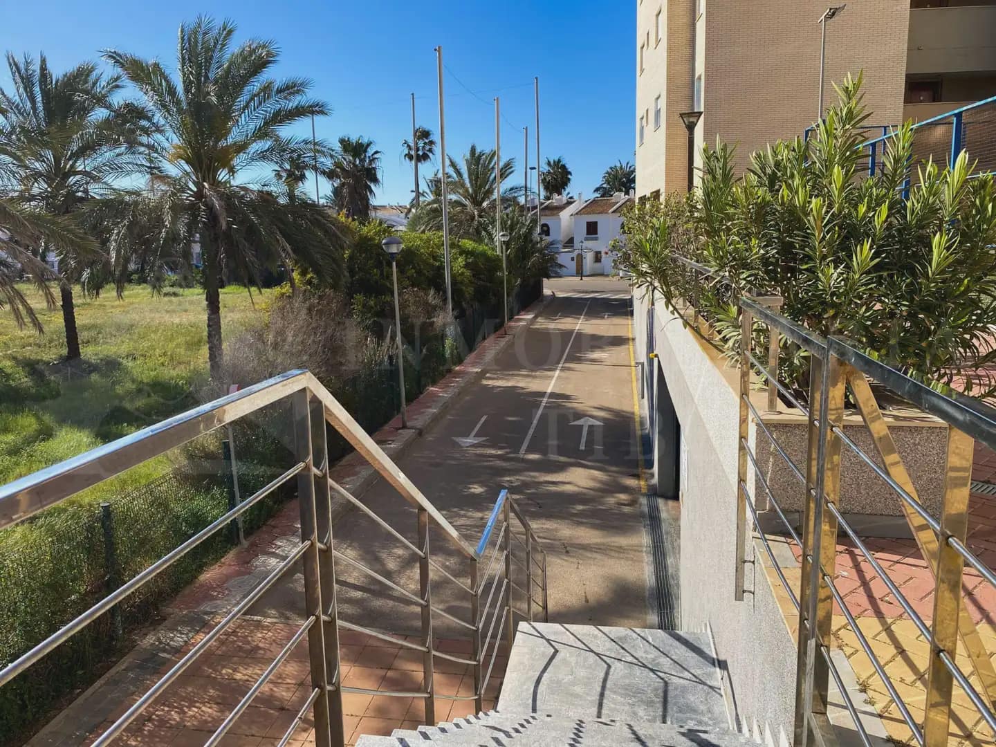 2 slaapkamer Appartement te koop in La Manga del Mar Menor met zwembad garage - € 182.000 (Ref: 9980605)
