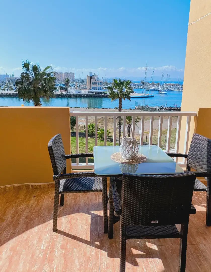 2 soveværelse Lejlighed til salg i La Manga del Mar Menor med swimmingpool - € 198.000 (Ref: 9980606)