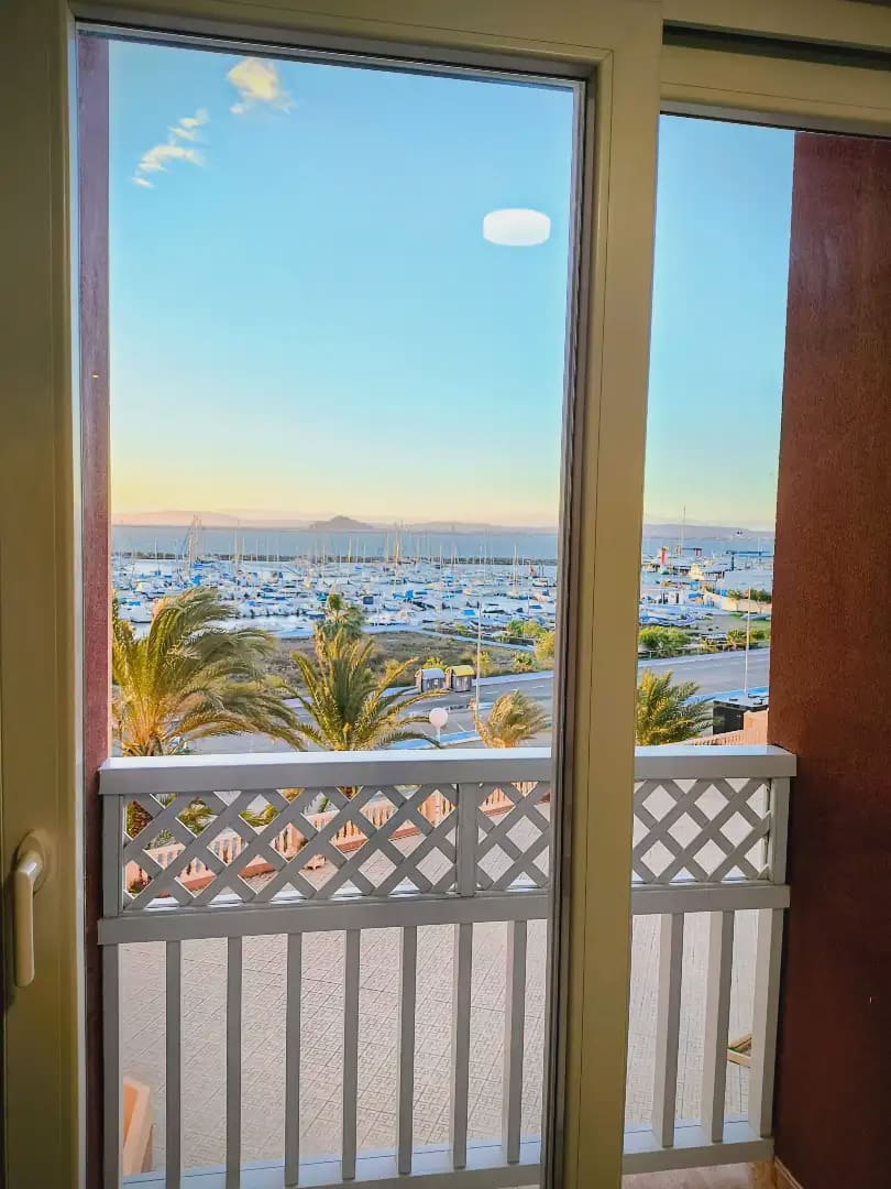 2 soveværelse Lejlighed til salg i La Manga del Mar Menor med swimmingpool - € 198.000 (Ref: 9980606)