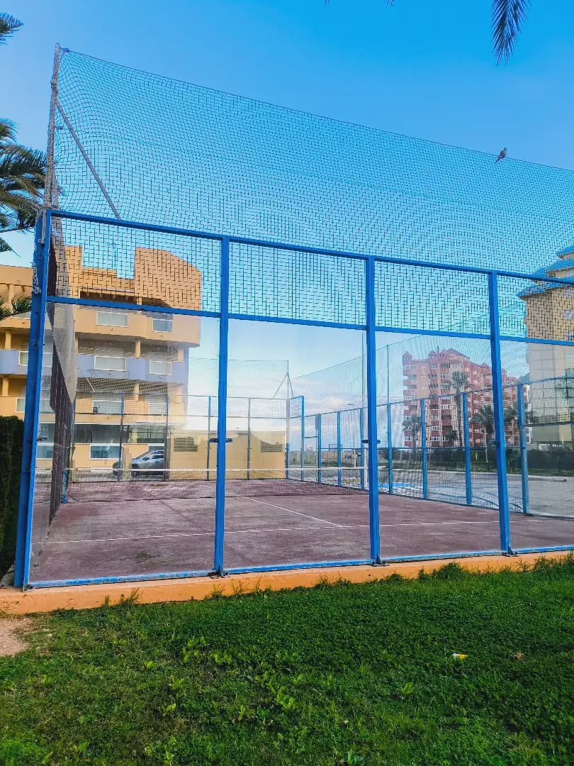 2 soveværelse Lejlighed til salg i La Manga del Mar Menor med swimmingpool - € 198.000 (Ref: 9980606)