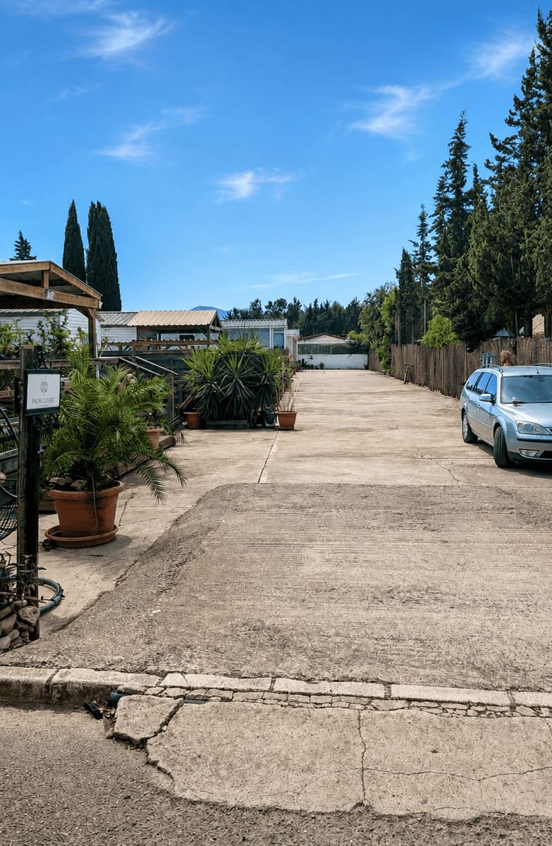 2 makuuhuone Asuntovaunu myytävänä paikassa Mollina mukana uima-altaan - 69 874 € (Ref: 10060353)