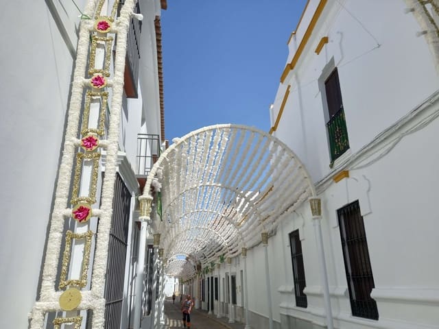 3 soverom Husvogn til salgs i El Rocío, Almonte med svømmebasseng garasje - € 62 997 (Ref: 7926397)