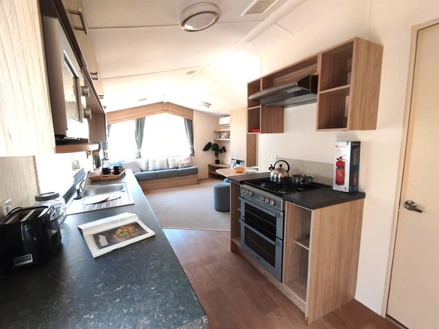 3 makuuhuone Asuntovaunu myytävänä paikassa El Rocío, Almonte mukana uima-altaan 
autotalli - 62 874 € (Ref: 7926397)