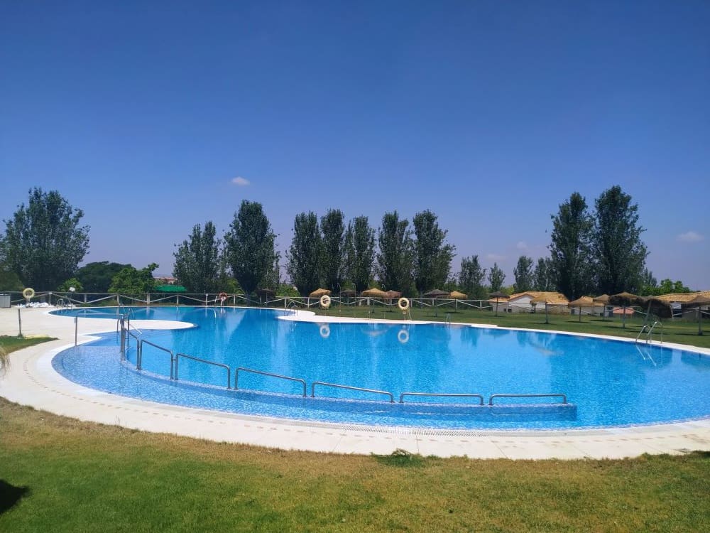 3 soveværelse Mobilhome til salg i Humilladero med swimmingpool - € 45.830 (Ref: 8994287)