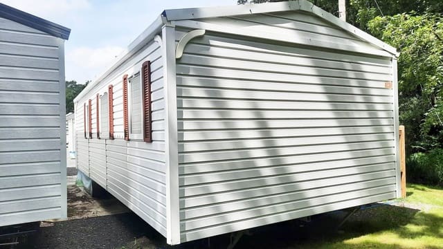 3 slaapkamer Stacaravan te koop in Humilladero met zwembad - € 45.760 (Ref: 8994287)