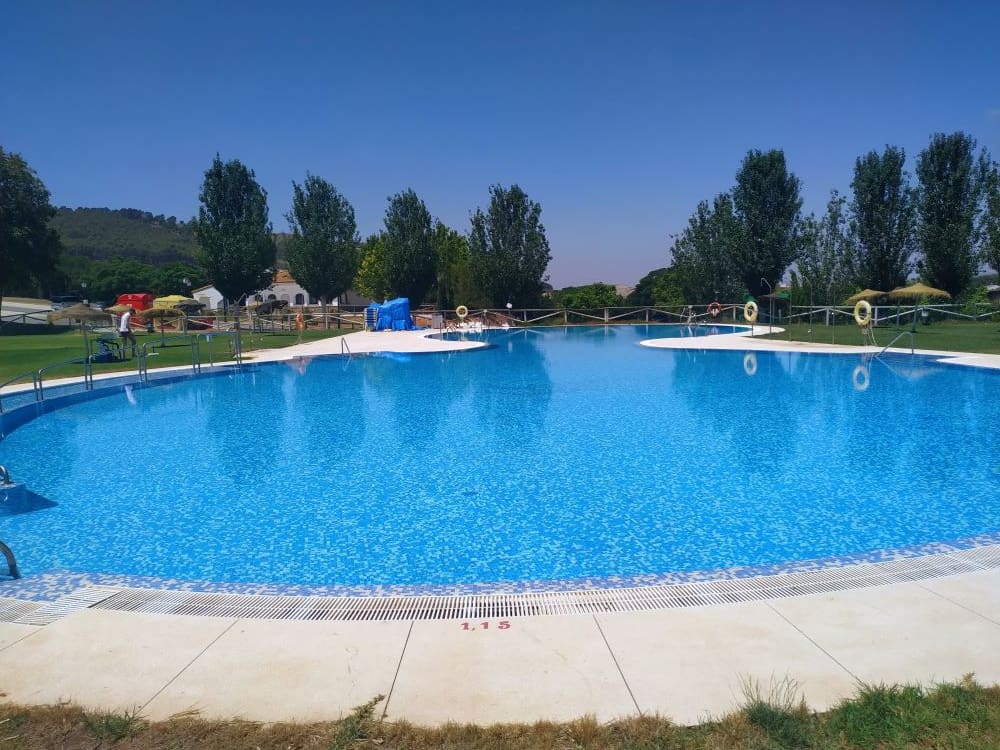 3 soveværelse Mobilhome til salg i Humilladero med swimmingpool - € 45.830 (Ref: 8994287)