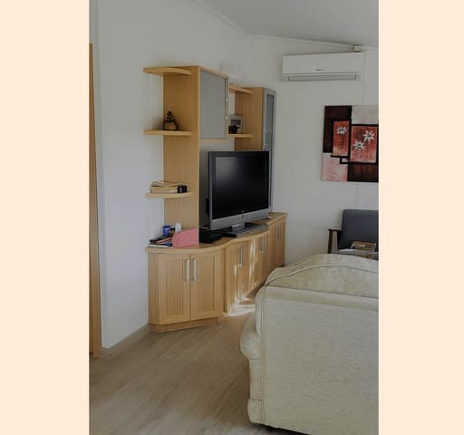 Casa Móvil de 2 habitaciones en Vinaròs en venta con piscina garaje - 54.164 € (Ref: 9396874)