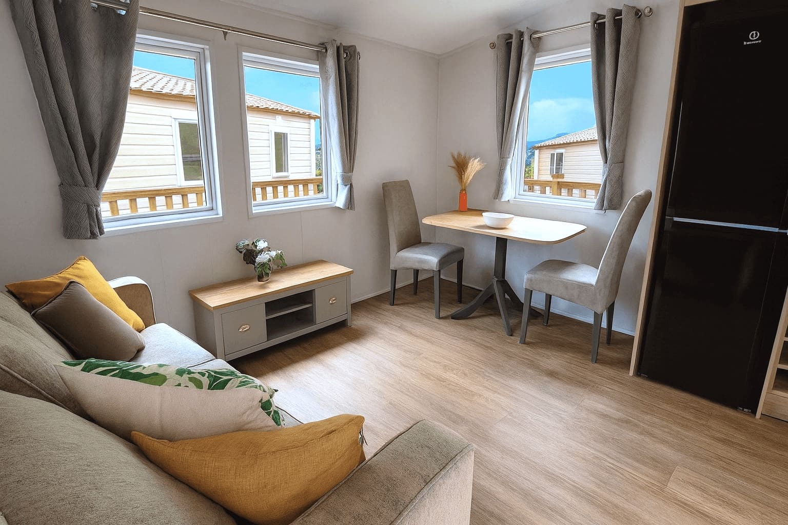 2 soverom Husvogn til salgs i Benidorm med svømmebasseng - € 96 960 (Ref: 9449679)