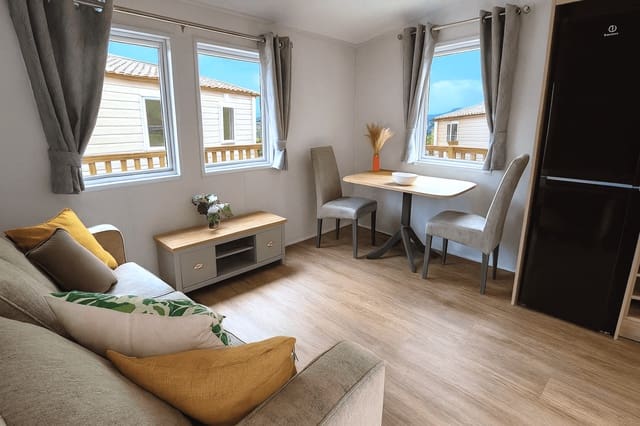 2 soveværelse Mobilhome til salg i Benidorm med swimmingpool - € 97.173 (Ref: 9449679)