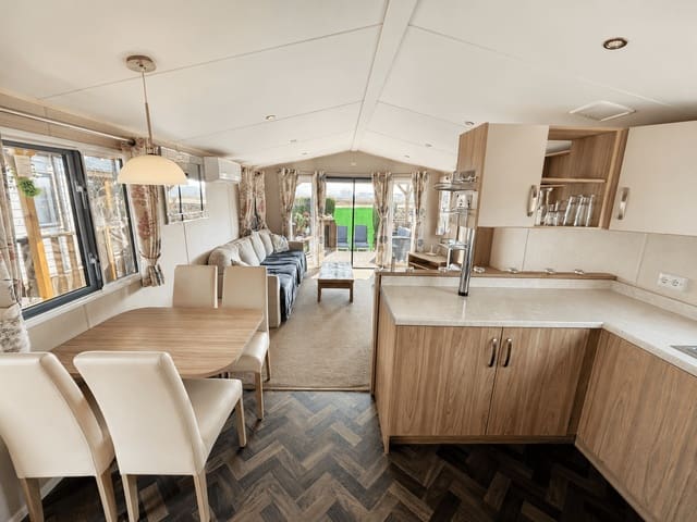 2 Zimmer Mobilhaus zu verkaufen in Mollina mit Pool Garage - 81.529 € (Ref: 9503226)
