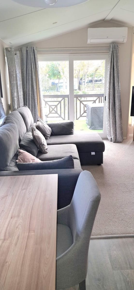 2 bedroom Mobile Home for sale in Mollina with pool - € 115,152 (Ref: 9523095)