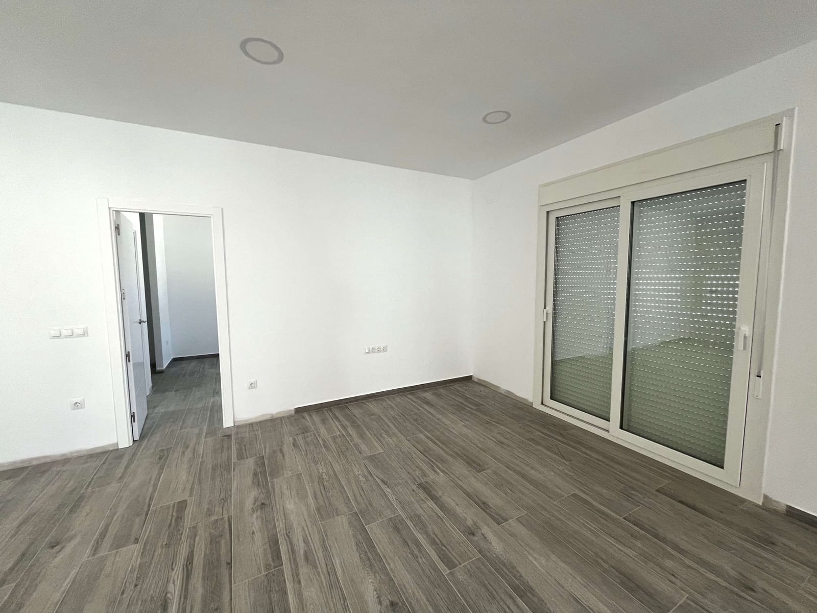 2 soveværelse Bungalow til salg i Mollina med swimmingpool garage - € 136.135 (Ref: 9660581)