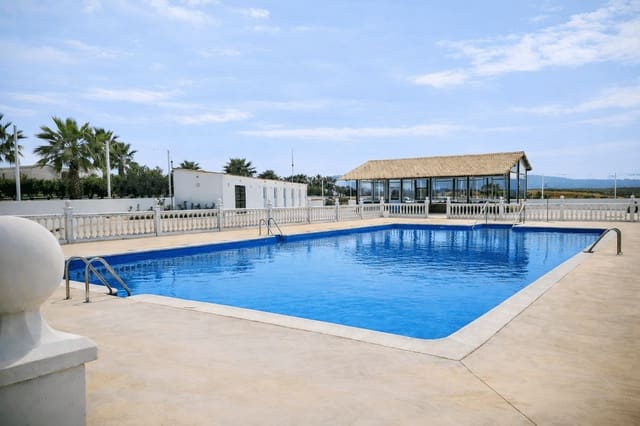 2 soveværelse Bungalow til salg i Mollina med swimmingpool garage - € 136.135 (Ref: 9660581)