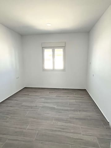 2 soveværelse Bungalow til salg i Mollina med swimmingpool garage - € 136.135 (Ref: 9660581)