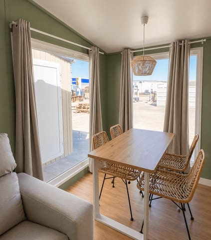 Casa Móvil de 2 habitaciones en Benidorm en venta con piscina - 98.366 € (Ref: 9816477)